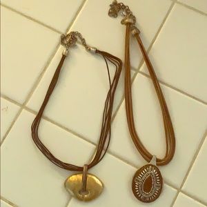 ❤️2/$12Two classic Leather Statement necklaces